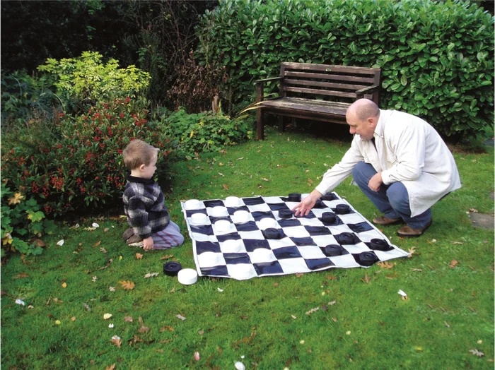 Jeu de dames géant